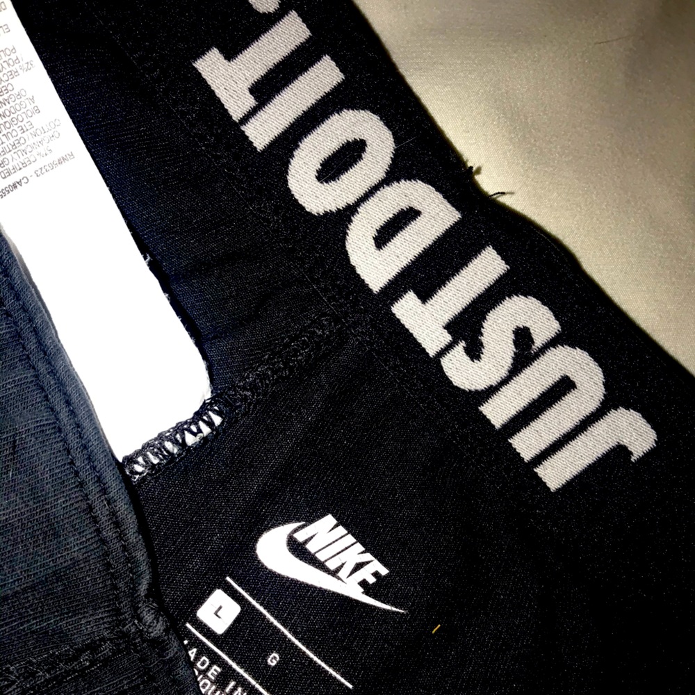 Nike Leggings (Large)
